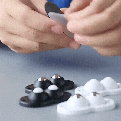 Selbstklebende Mini Möbelrollen – 360° flexibel & stark