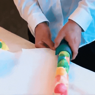 Tragbarer Geschenkpapierschneider