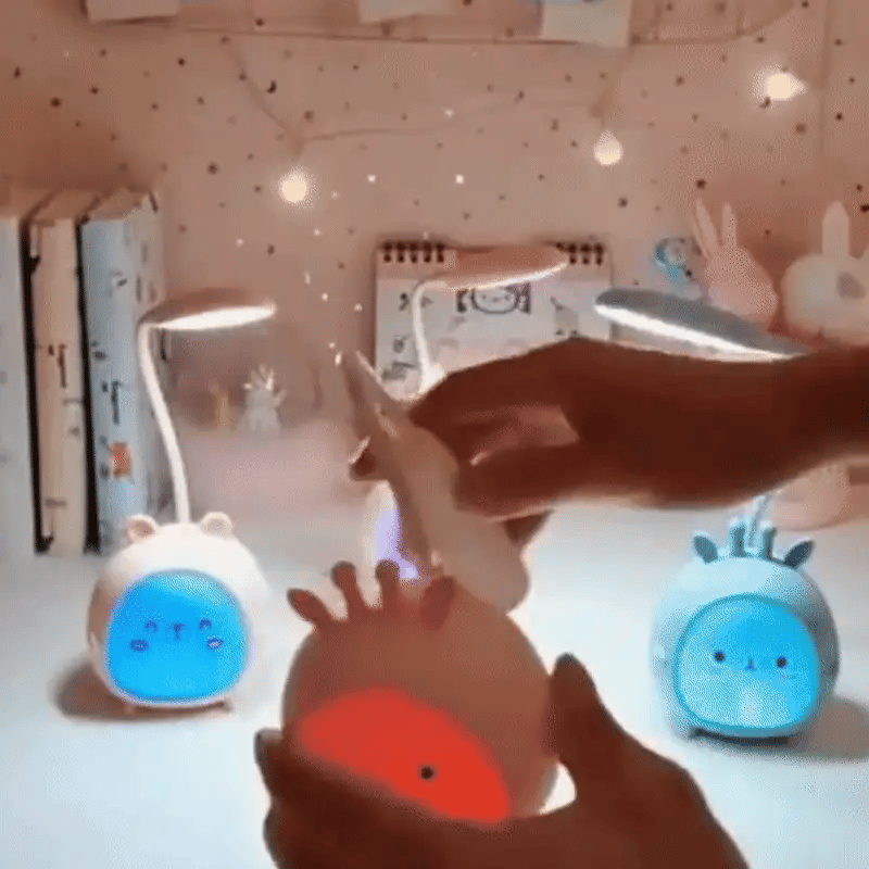 Cartoon LED Tischlampe – Wiederaufladbar & Flexibel