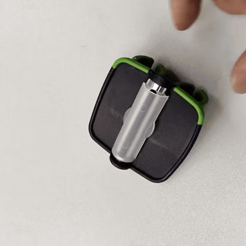 Gemüseschäler aus Edelstahl mit komfortablem Griff