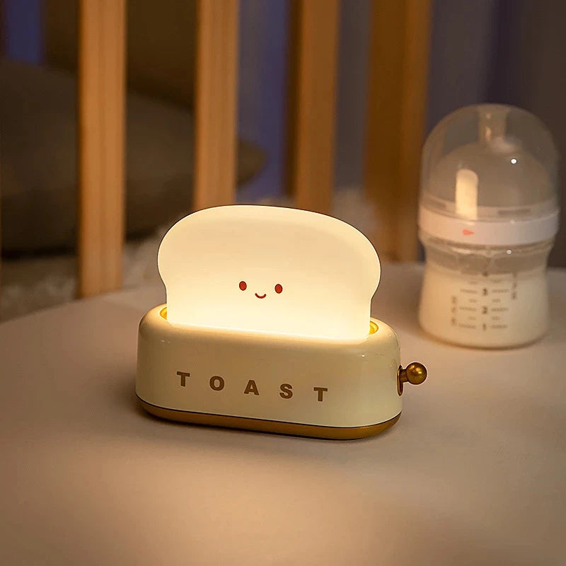 Süße Toast Nachtlampe – Warmes LED Licht & Timer Funktion