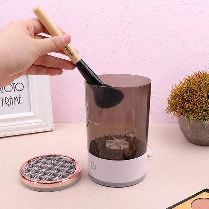 Elektrischer Make-up Pinselreiniger mit Rotation & USB