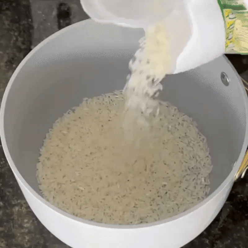 Cleverer Beutelclip mit Ausgießer für deine Küche