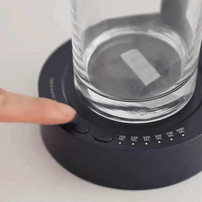 Elektrischer Wasserspender mit Ein-Knopf-Bedienung