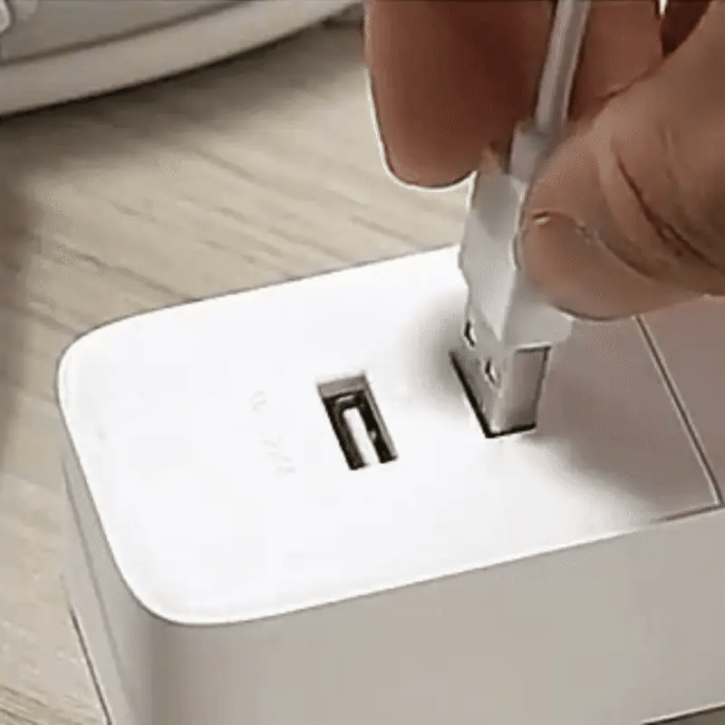 Flexible LED-Klemmleuchte – Dimmbar per Touch & Wiederaufladbar