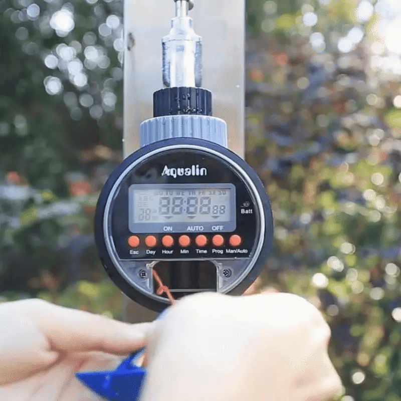 Automatische Gartenbewässerung mit digitalem LCD-Timer