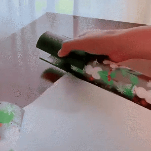 Tragbarer Geschenkpapierschneider